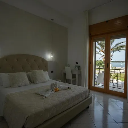 Alojamento de Acomodação e Pequeno-almoço Il Gabbiano Porto Cesareo