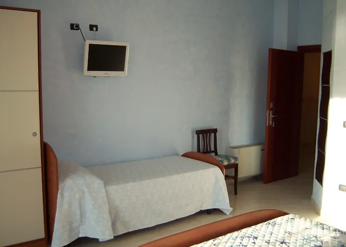 Il Gabbiano לינה וארוחת בוקר פורטו צ'זראו